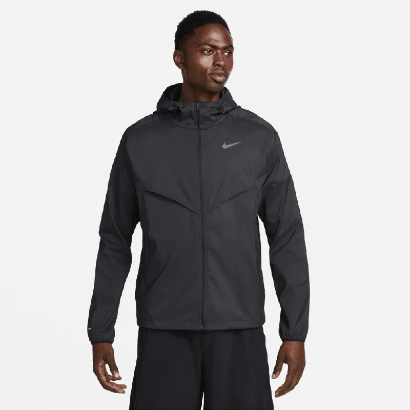 Effortless Comfort Nike Men's Windrunner Repel Jacket