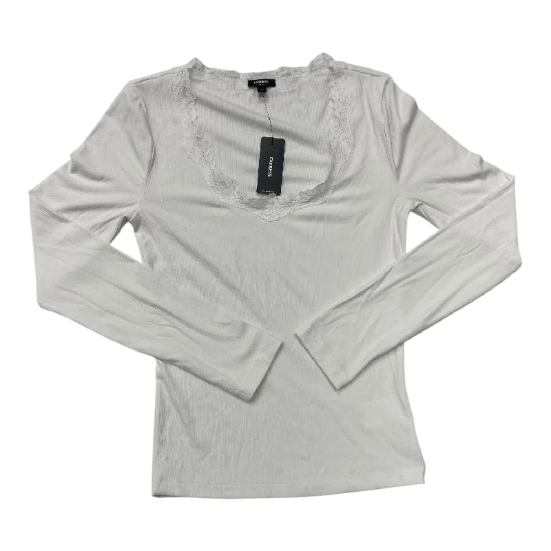 Sportswear Styles Top Long Sleeve By Express In White, Size: S