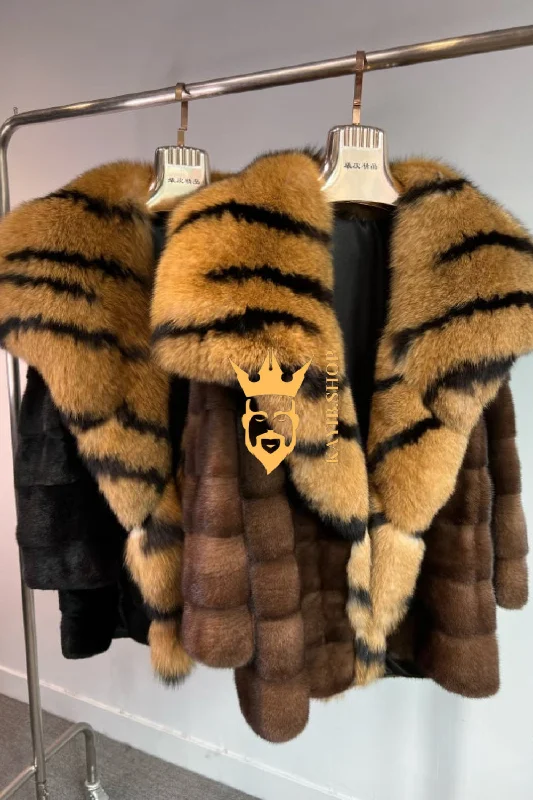 Urban Apparel Luxury Handmade Premium fox fur & wool Real Fur Coats with Rex Rabbit Fur