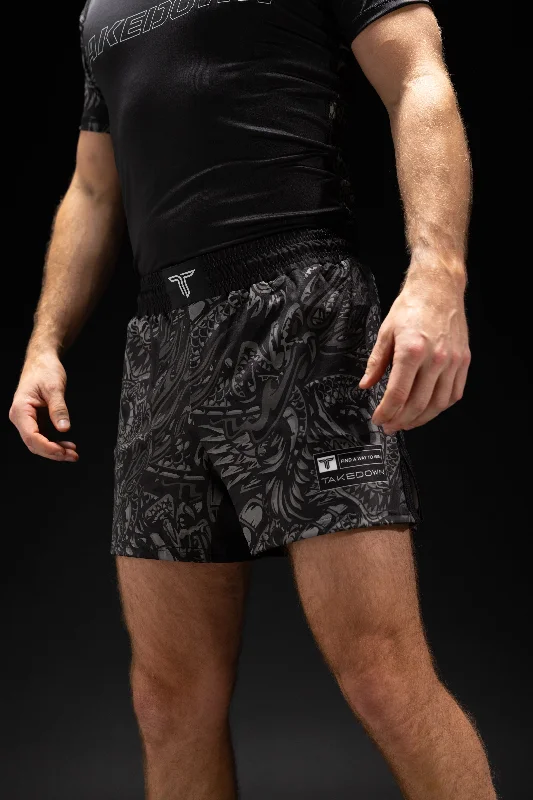 Fleece Jackets Blackout Iron Dragon Fight Shorts (5"&7“ Inseam)