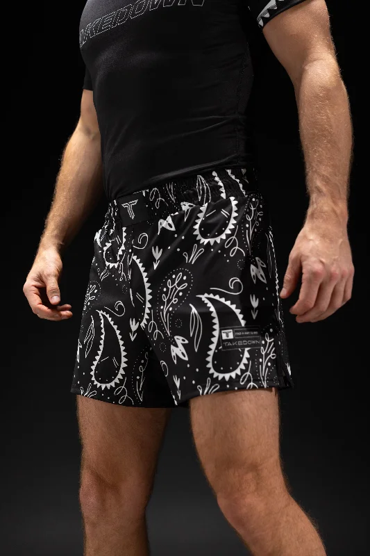 Graphic Caps Blackout Bandana Fight Shorts (5"&7“ Inseam)