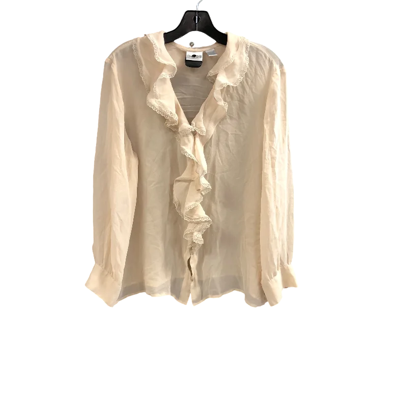 Versatile Style Top Long Sleeve By Chicos In Cream, Size: 3x