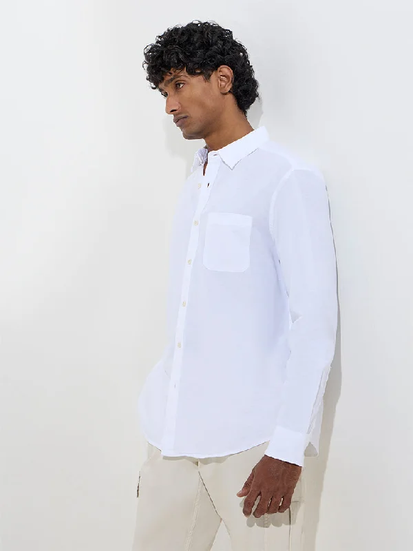 Luxury Comfort WES Casuals White Relaxed-Fit Cotton-Blend Shirt